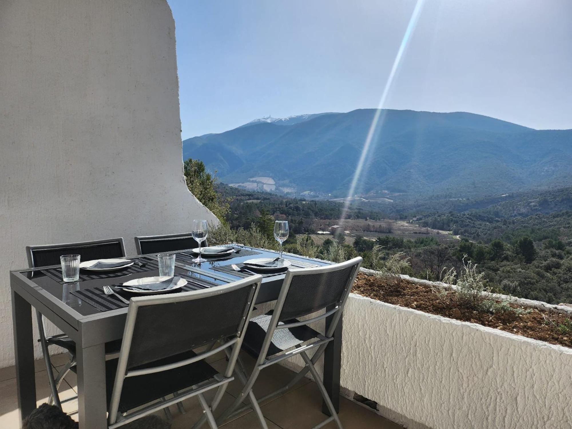 Вилла Le Pas Du Ventoux Mollans-sur-Ouveze Номер фото